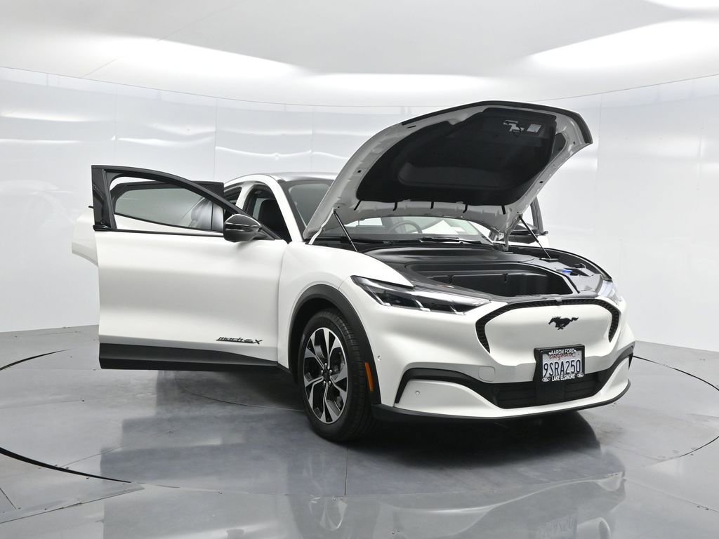 New 2024 Ford Mustang Mach-E Select image 25