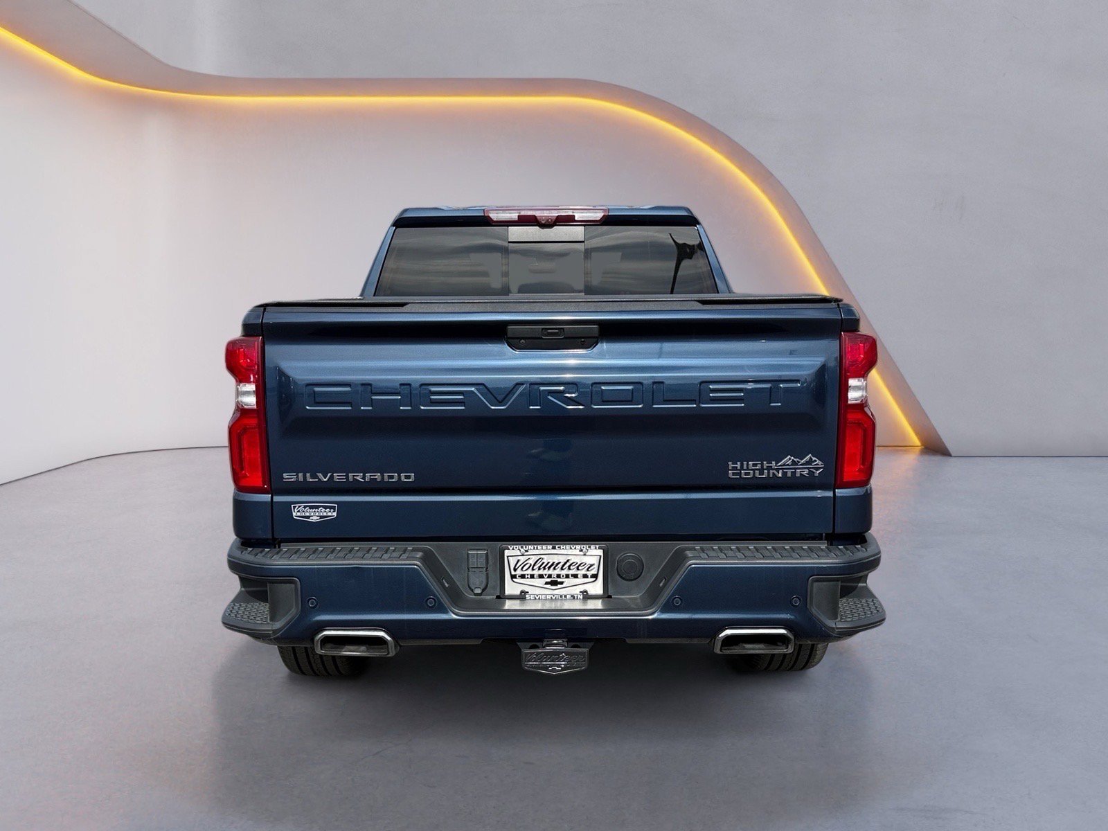 Used 2021 Chevrolet Silverado 1500 High Country w/ Technology Package image 4