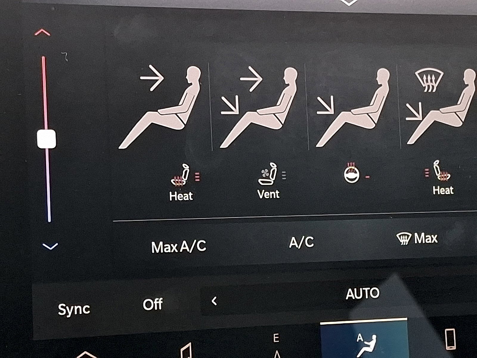 Used 2025 Jeep Compass Trailhawk w/ Trailhawk Elite Group image 24