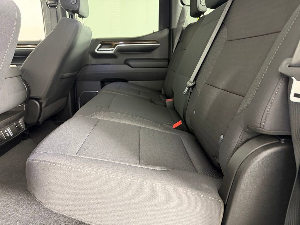 Used 2024 GMC Sierra 1500 SLE w/ X31 Off-Road Package image 25