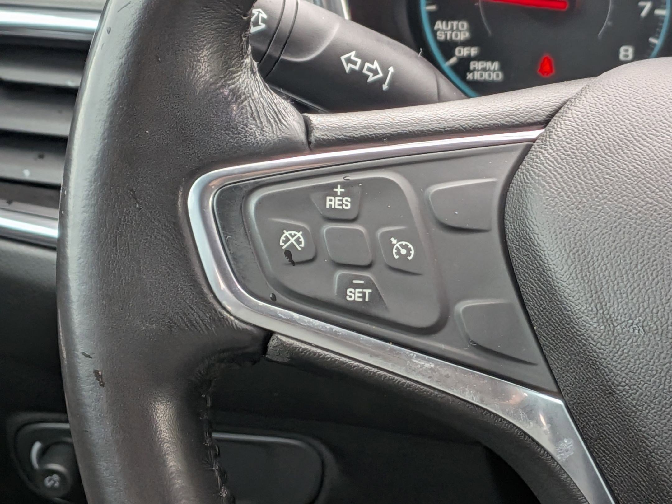 Used 2018 Chevrolet Equinox LT image 17