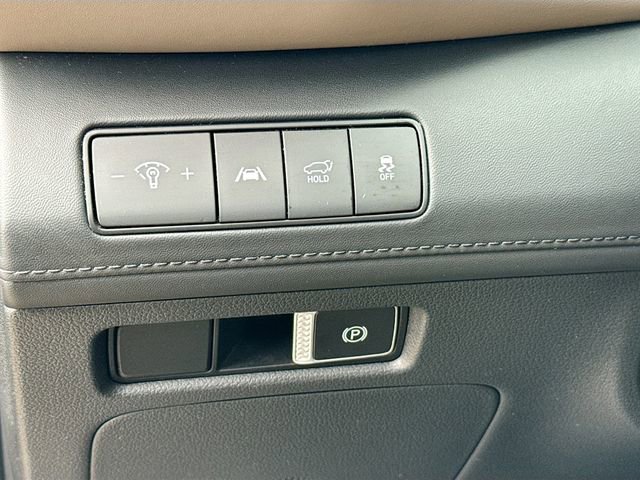 Used 2023 Hyundai Santa Fe Limited image 10