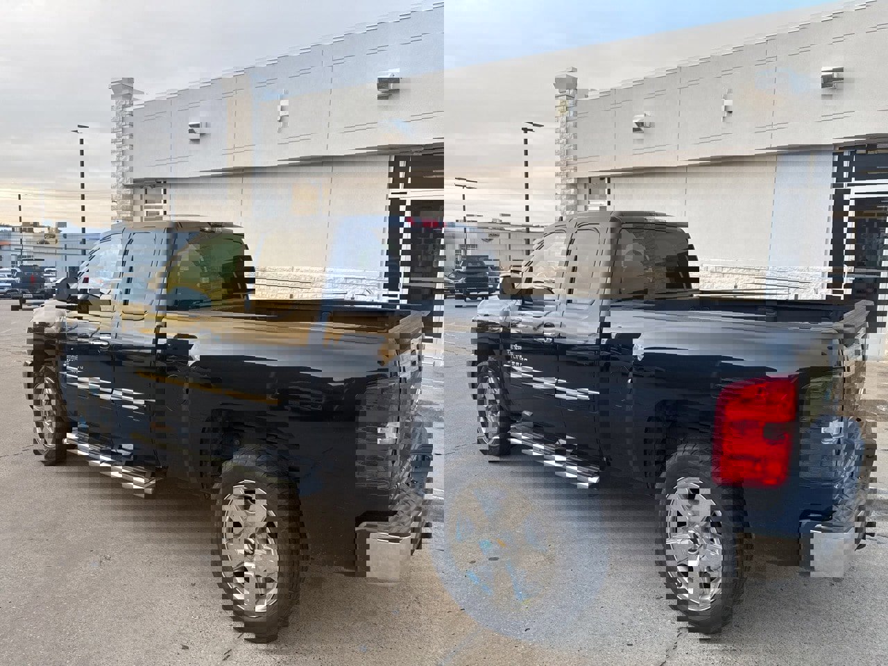 Used 2009 Chevrolet Silverado 1500 LT w/ Texas Edition image 6