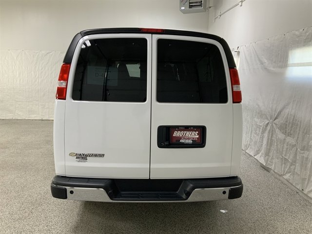 Used 2024 Chevrolet Express 3500 LT w/ LT Preferred Equipment Group image 6