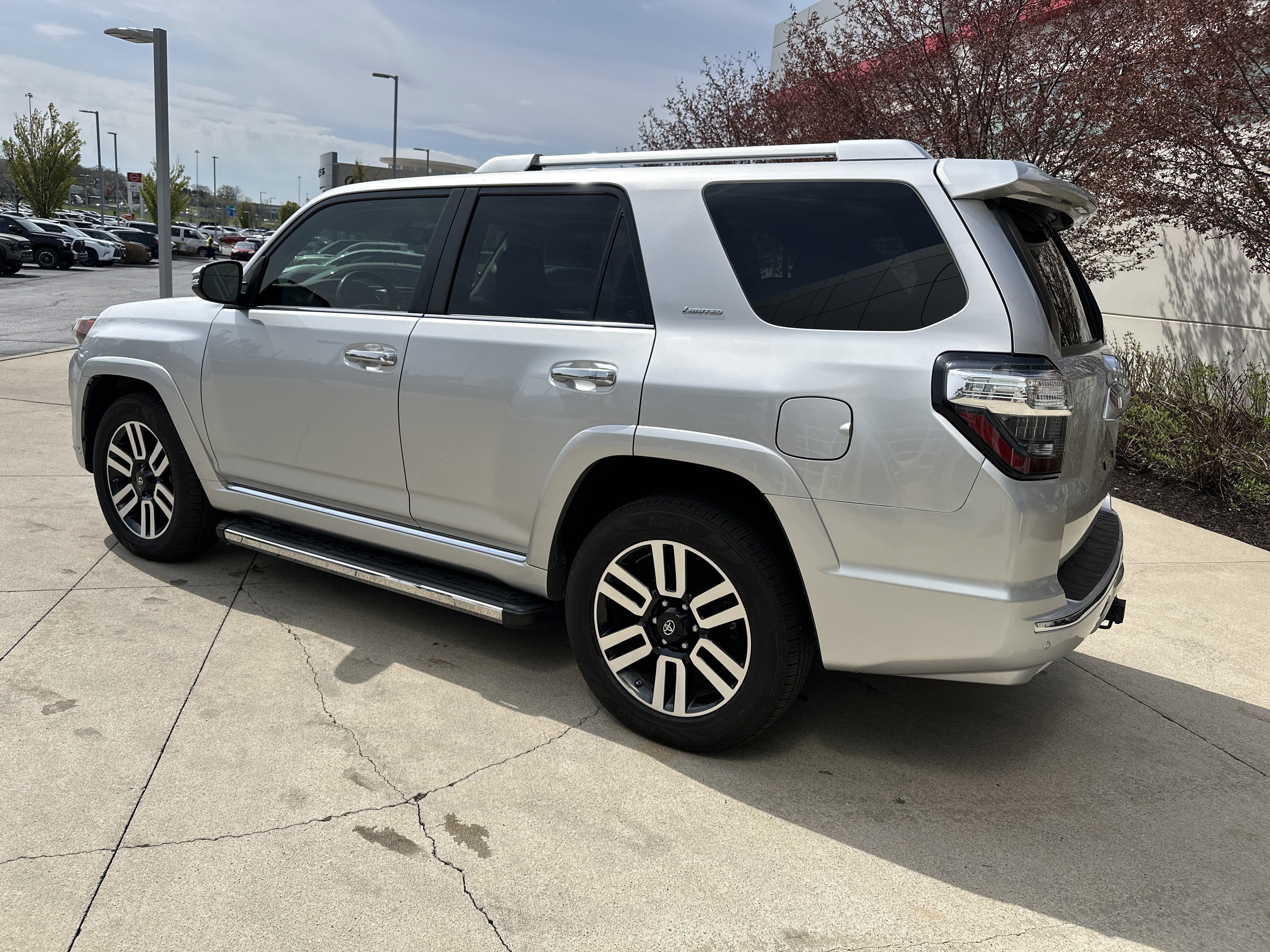 Used 2019 Toyota 4Runner Limited image 7