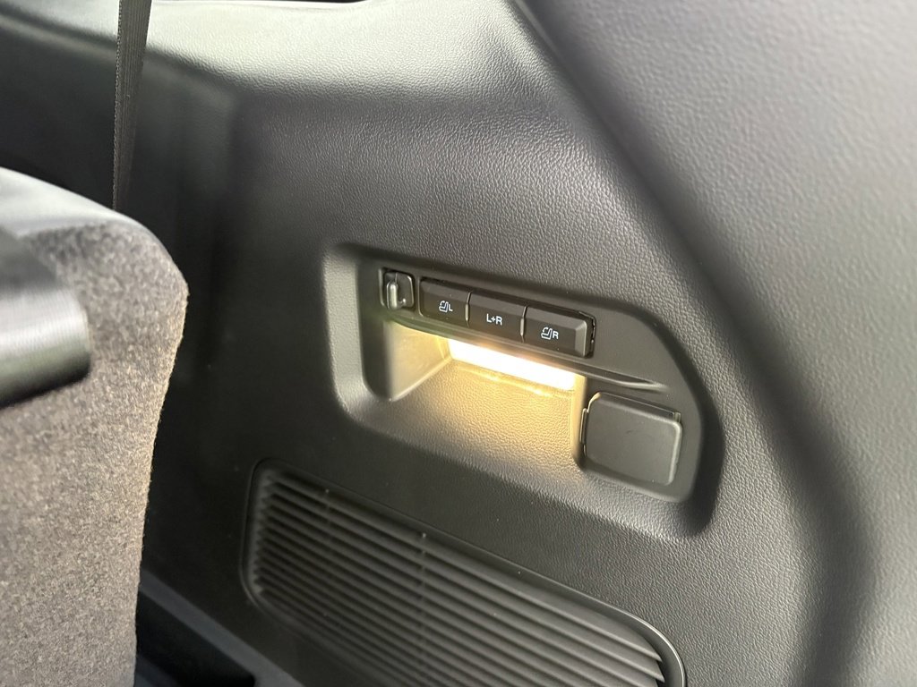 New 2026 Ford Explorer ST w/ Sun And Sound Package image 9