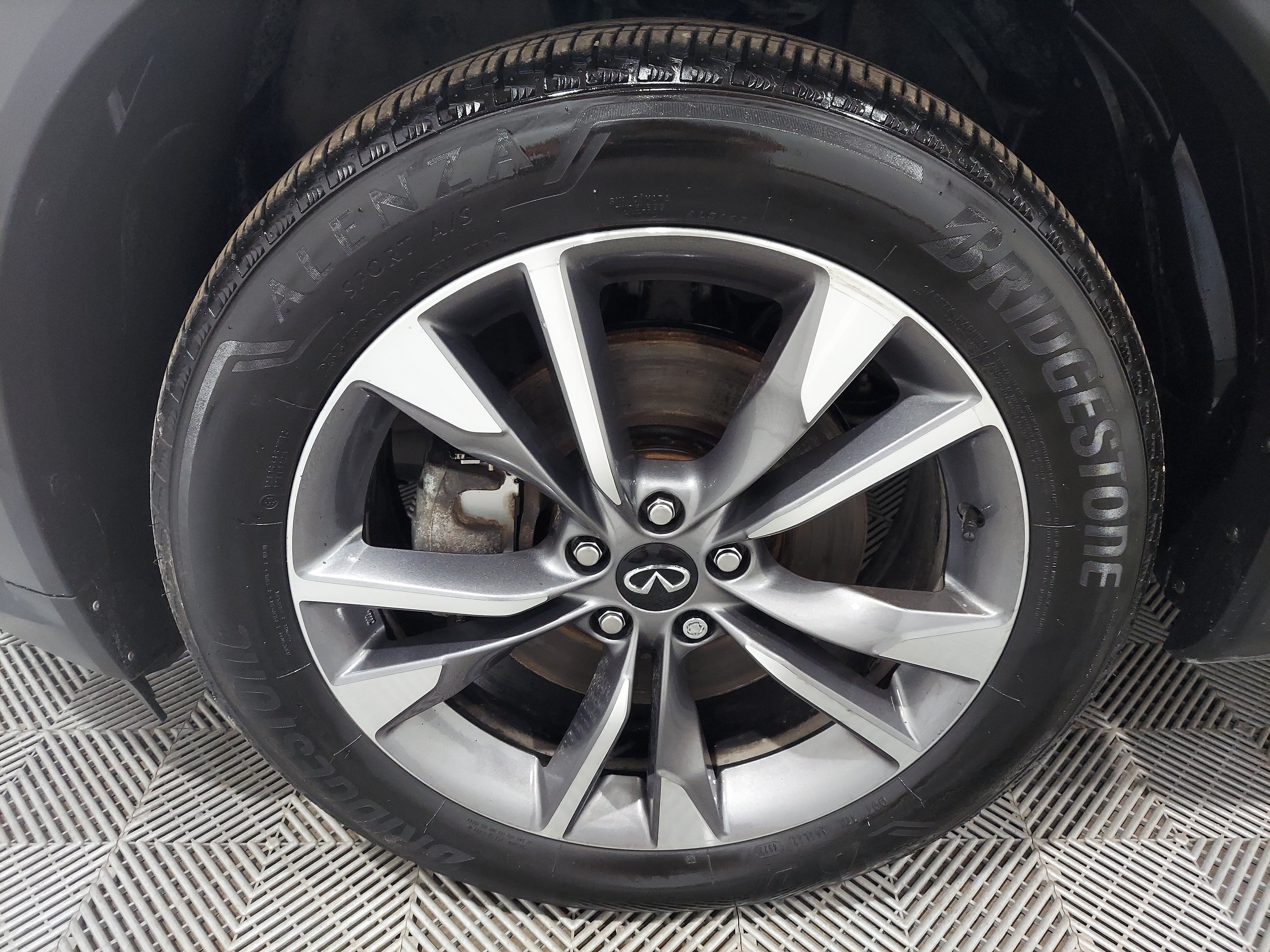Used 2024 INFINITI QX60 Luxe AWD/4WD image 5