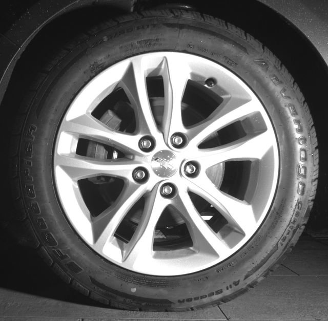 Used 2017 Chevrolet Malibu LT FWD image 9
