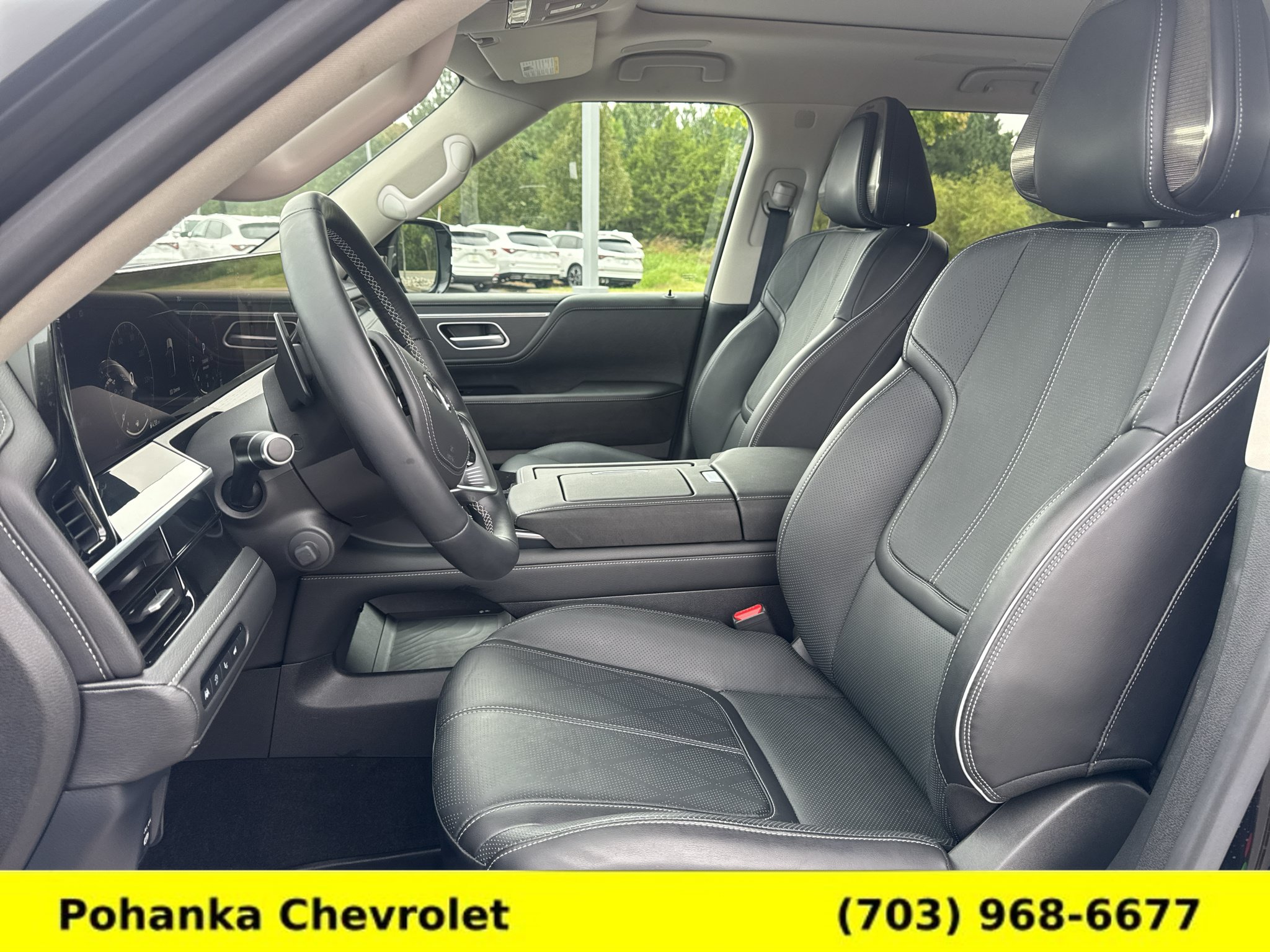 Used 2025 INFINITI QX80 Sensory AWD/4WD image 26