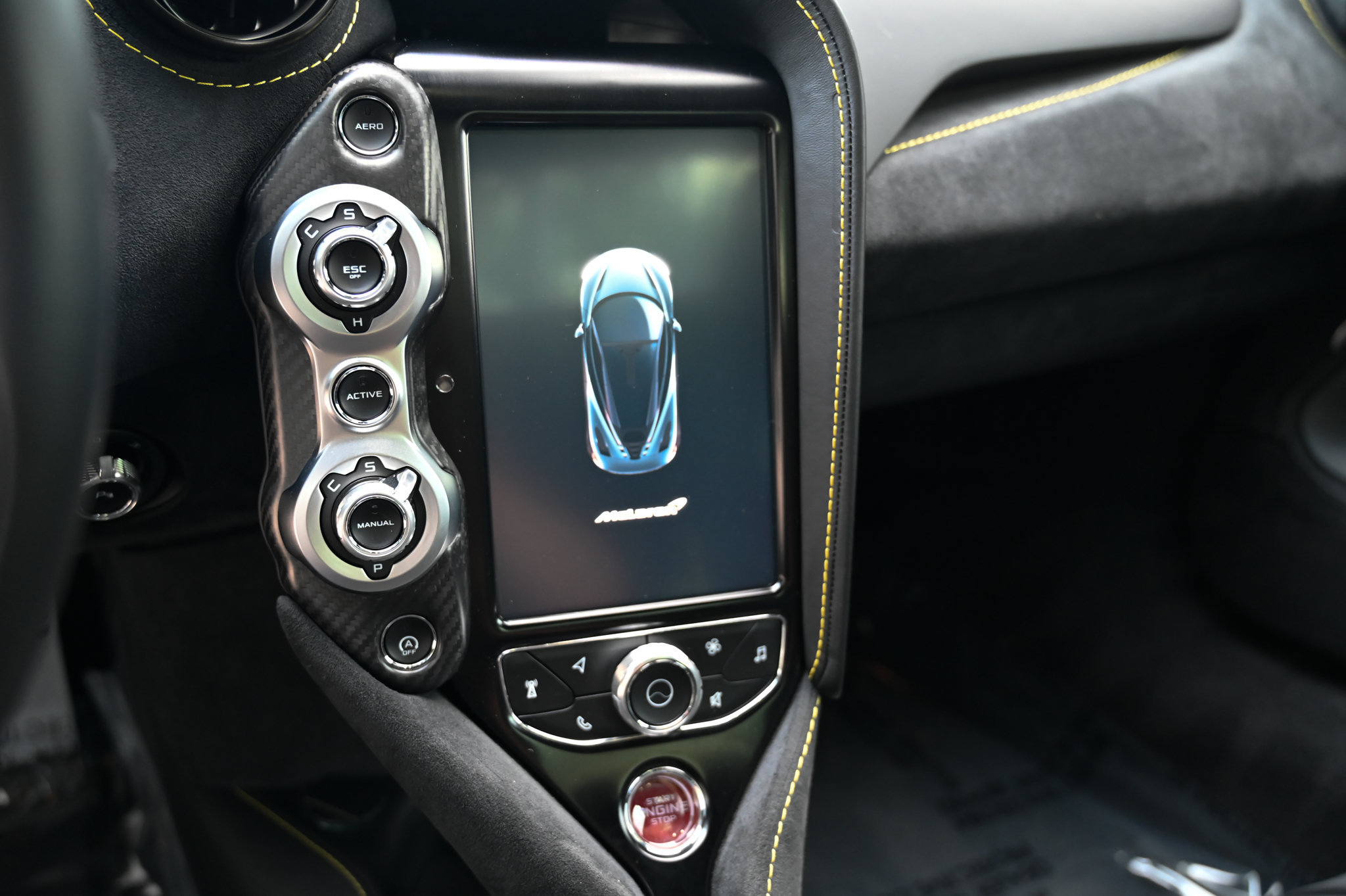 Used 2020 McLaren 720S Performance RWD image 18