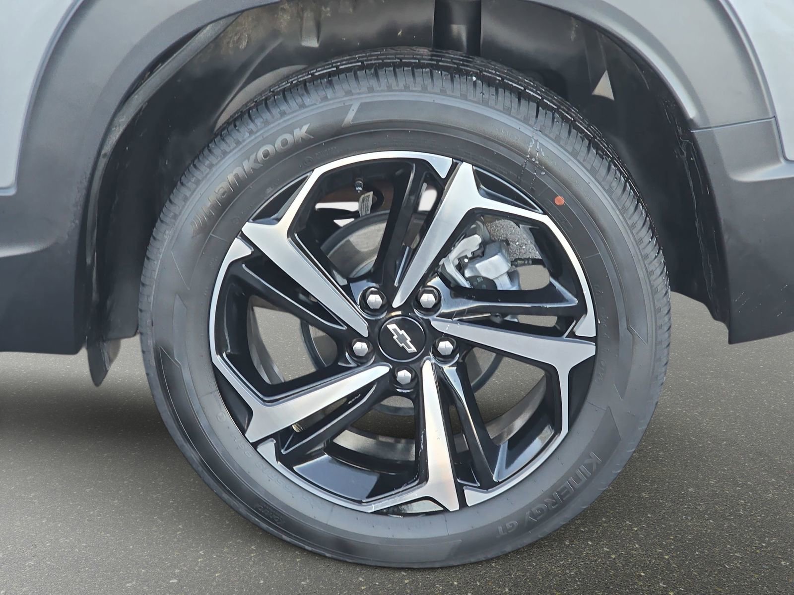 Used 2023 Chevrolet TrailBlazer RS image 33