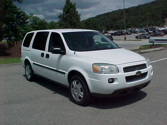 Used 2006 Chevrolet Uplander LS w/ Climate Package FWD image 30