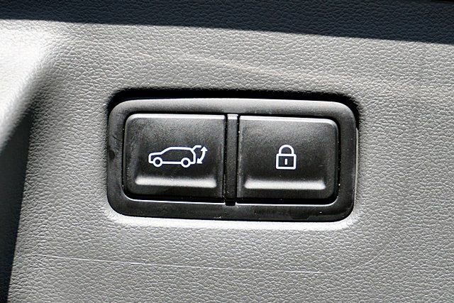 Used 2025 Hyundai Santa Fe Calligraphy image 15