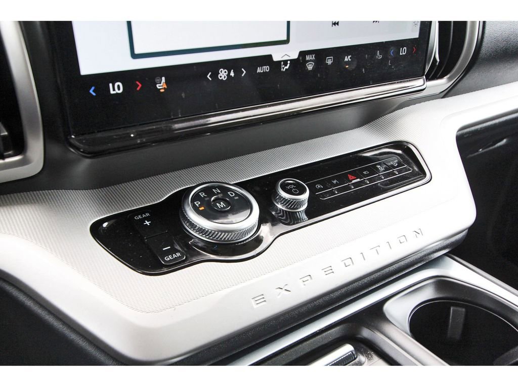 Certified 2025 Ford Expedition Max Active AWD/4WD image 24