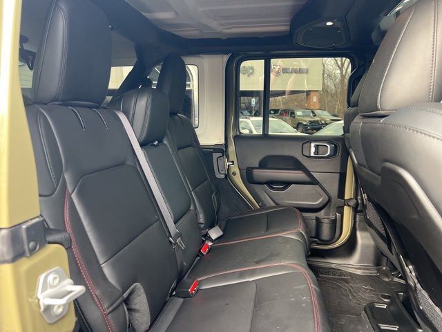 Used 2025 Jeep Wrangler Unlimited Rubicon w/ XTREMEE 35" Tire Package image 27