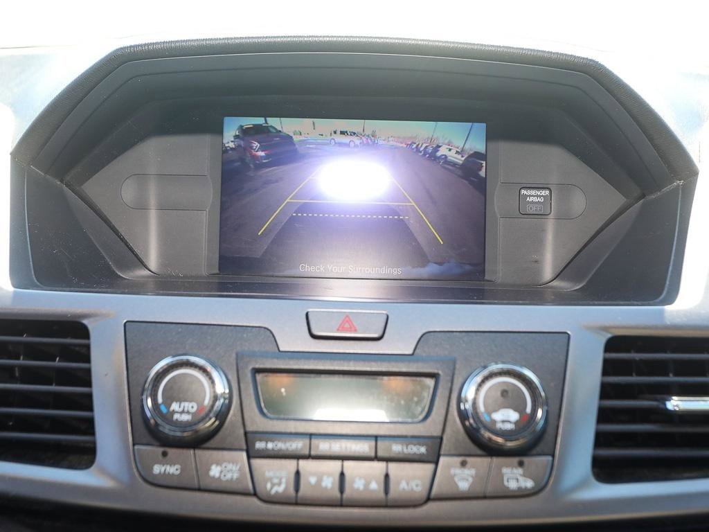 Used 2015 Honda Odyssey EX image 17
