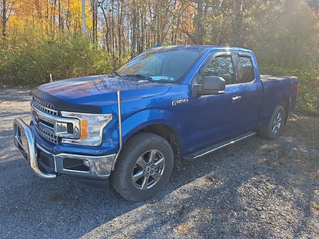 Used 2018 Ford F150 XLT w/ Equipment Group 302A Luxury AWD/4WD image 3