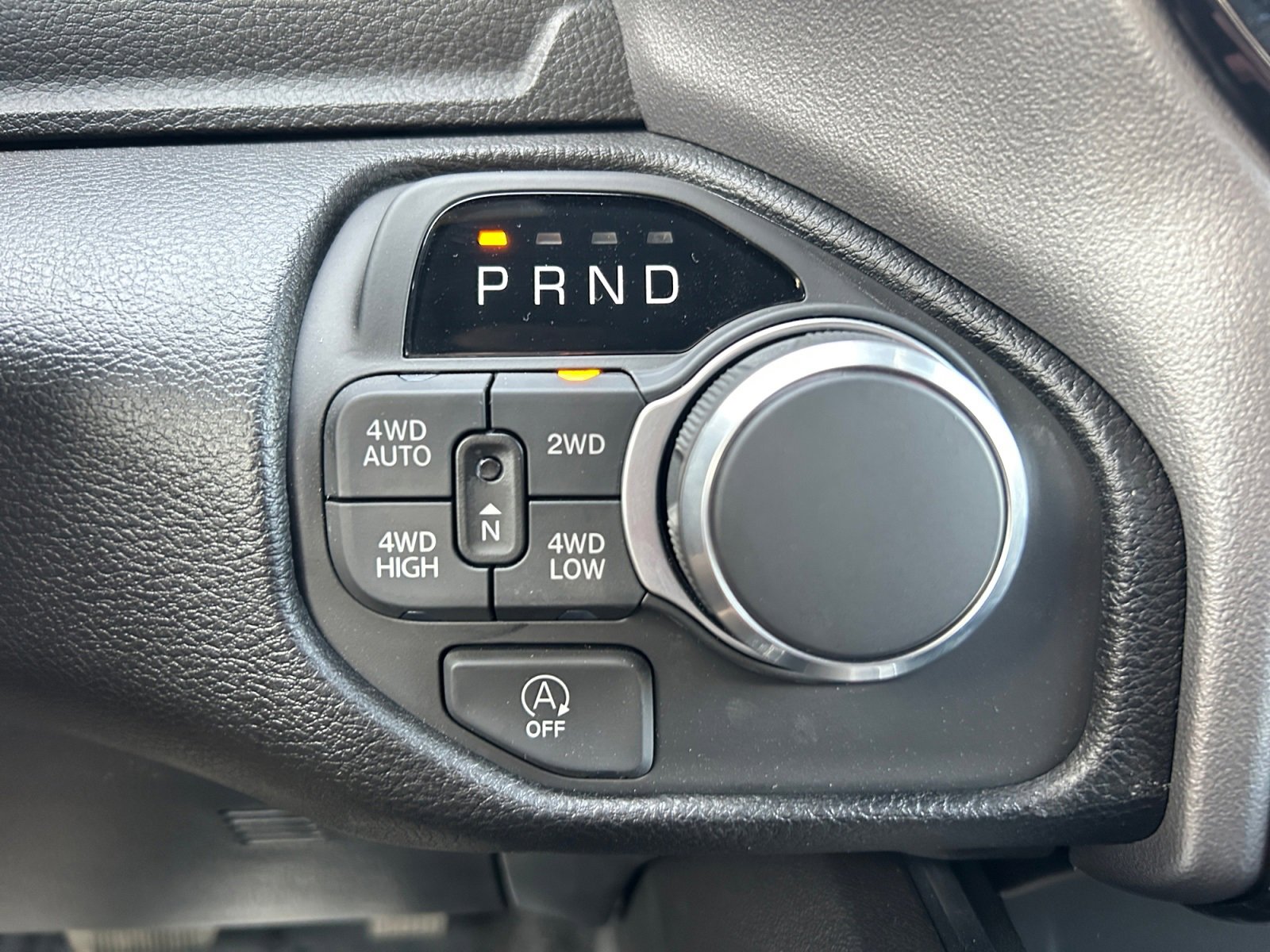 New 2026 RAM 1500 4x4 Crew Cab image 26