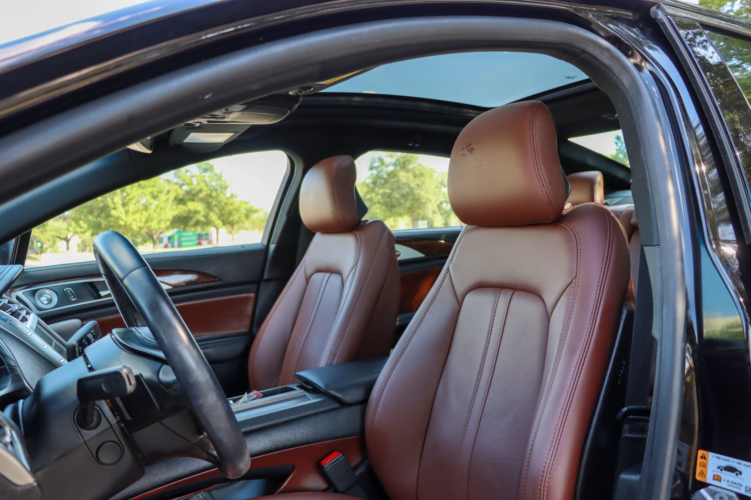 Used 2019 Lincoln MKZ Reserve w/ Luxury Package FWD image 15