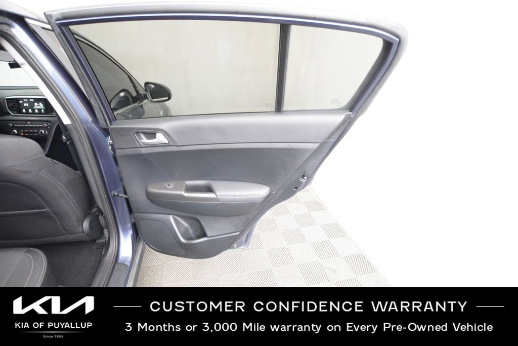 Used 2020 Kia Sportage LX image 13