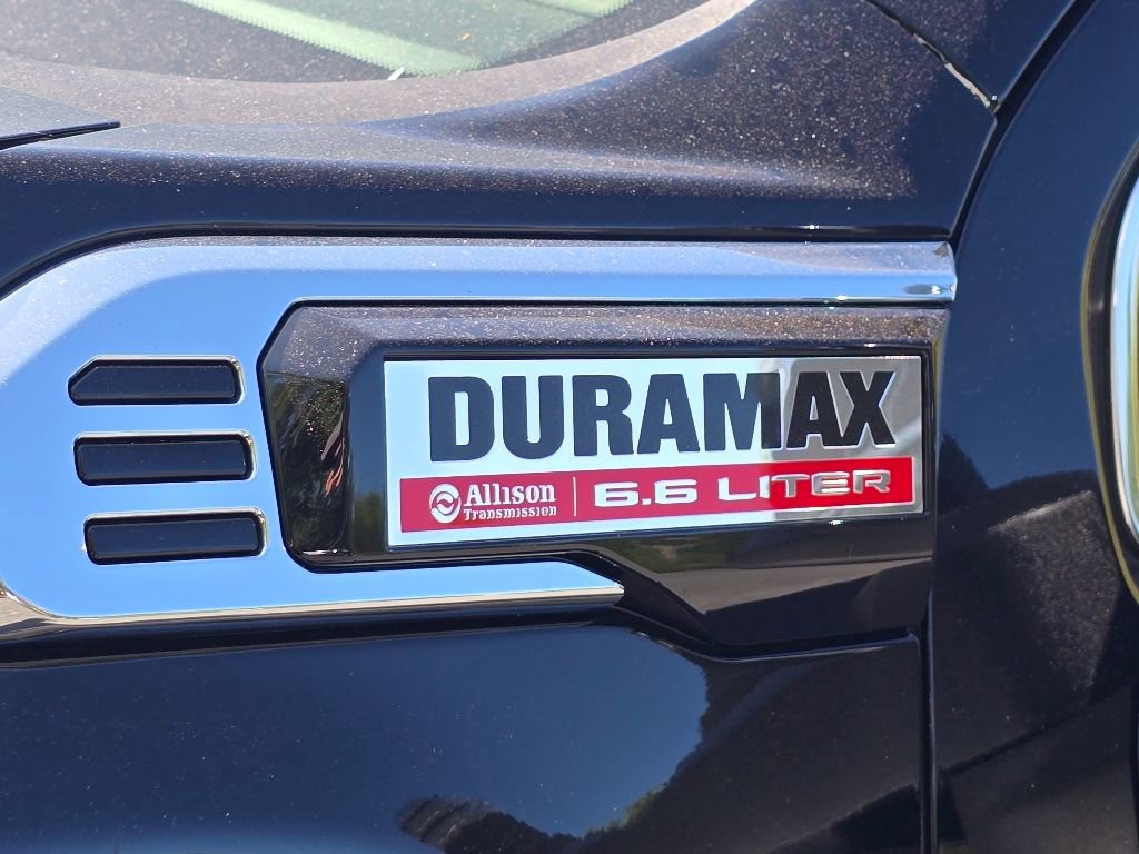 New 2025 GMC Sierra 2500 SLT w/ SLT Premium Package image 11