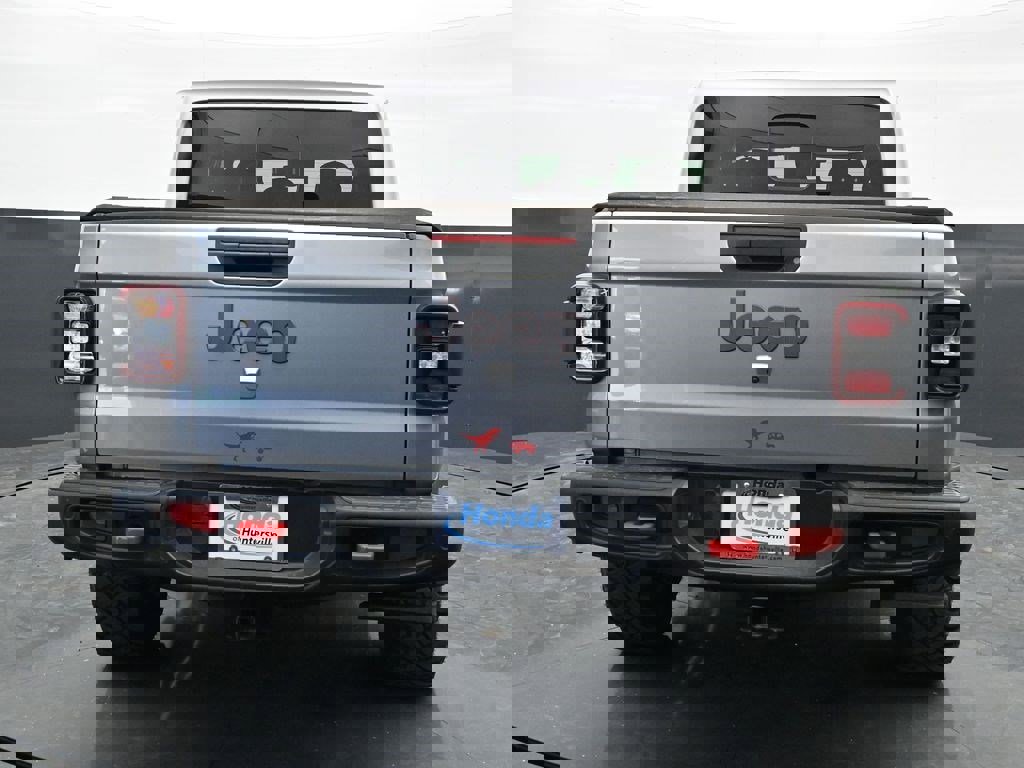 Used 2020 Jeep Gladiator Rubicon AWD/4WD image 6