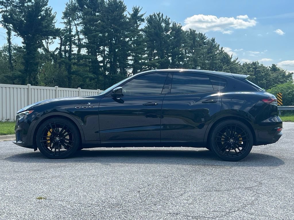 Used 2022 Maserati Levante Modena S AWD/4WD image 4
