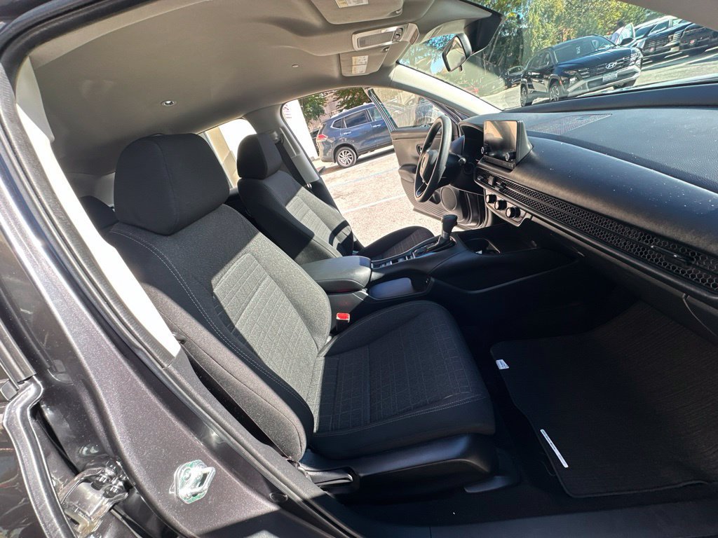 Used 2024 Honda HR-V LX image 34