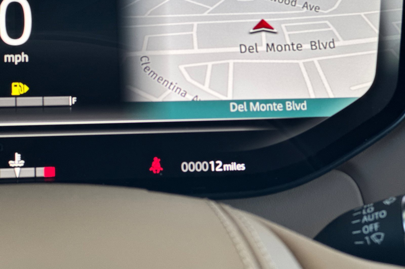 New 2025 Land Rover Range Rover SE image 27