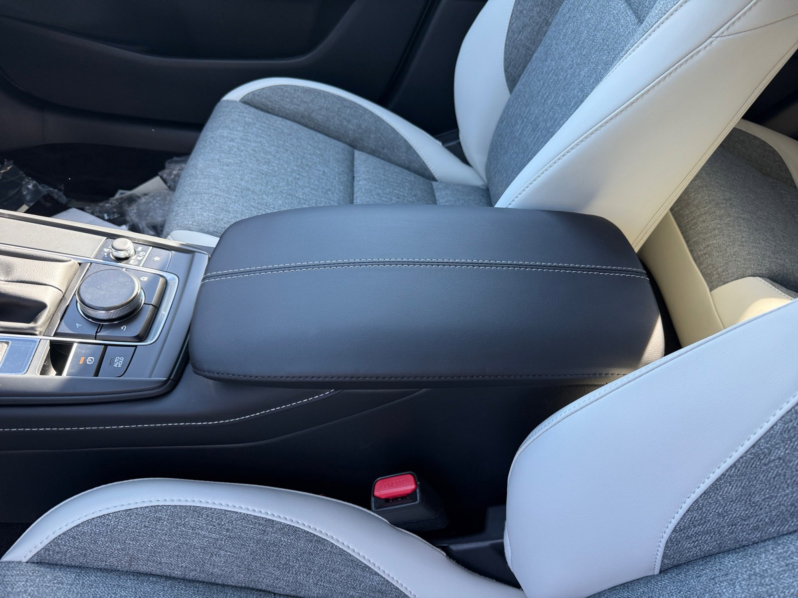 New 2026 MAZDA CX-30 AWD 2.5 S image 14