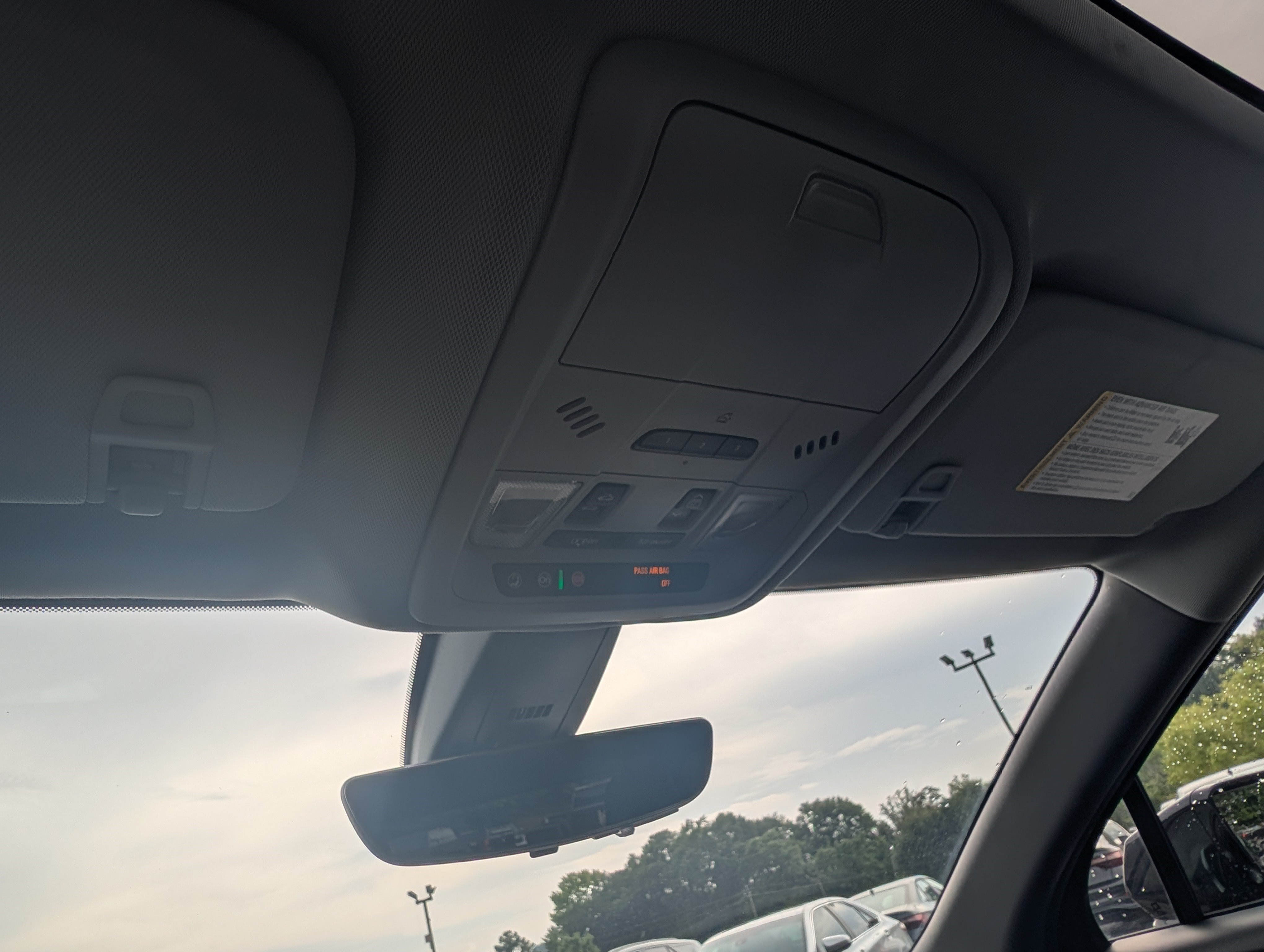 Used 2019 Chevrolet Blazer LT w/ Sun and Wheels Package FWD image 31
