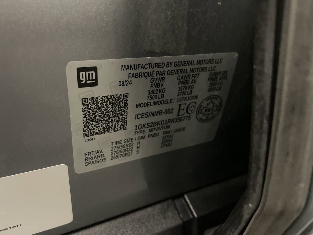 Used 2024 GMC Yukon SLT w/ SLT Luxury Package AWD/4WD image 29