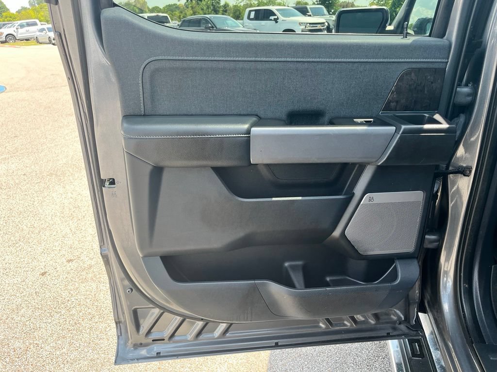 Used 2022 Ford F150 Lariat AWD/4WD image 12