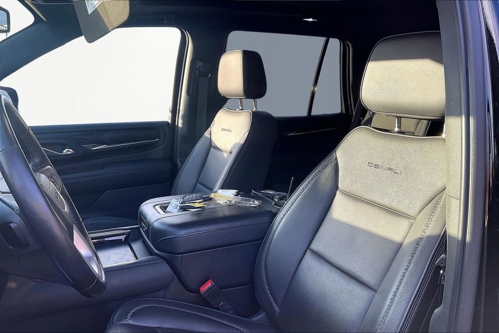 Used 2023 GMC Yukon Denali image 22