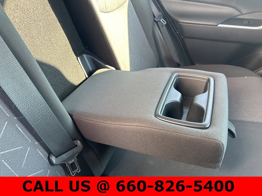 Used 2025 Toyota RAV4 XLE image 8