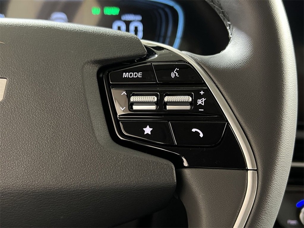 New 2026 Kia Niro EX image 28