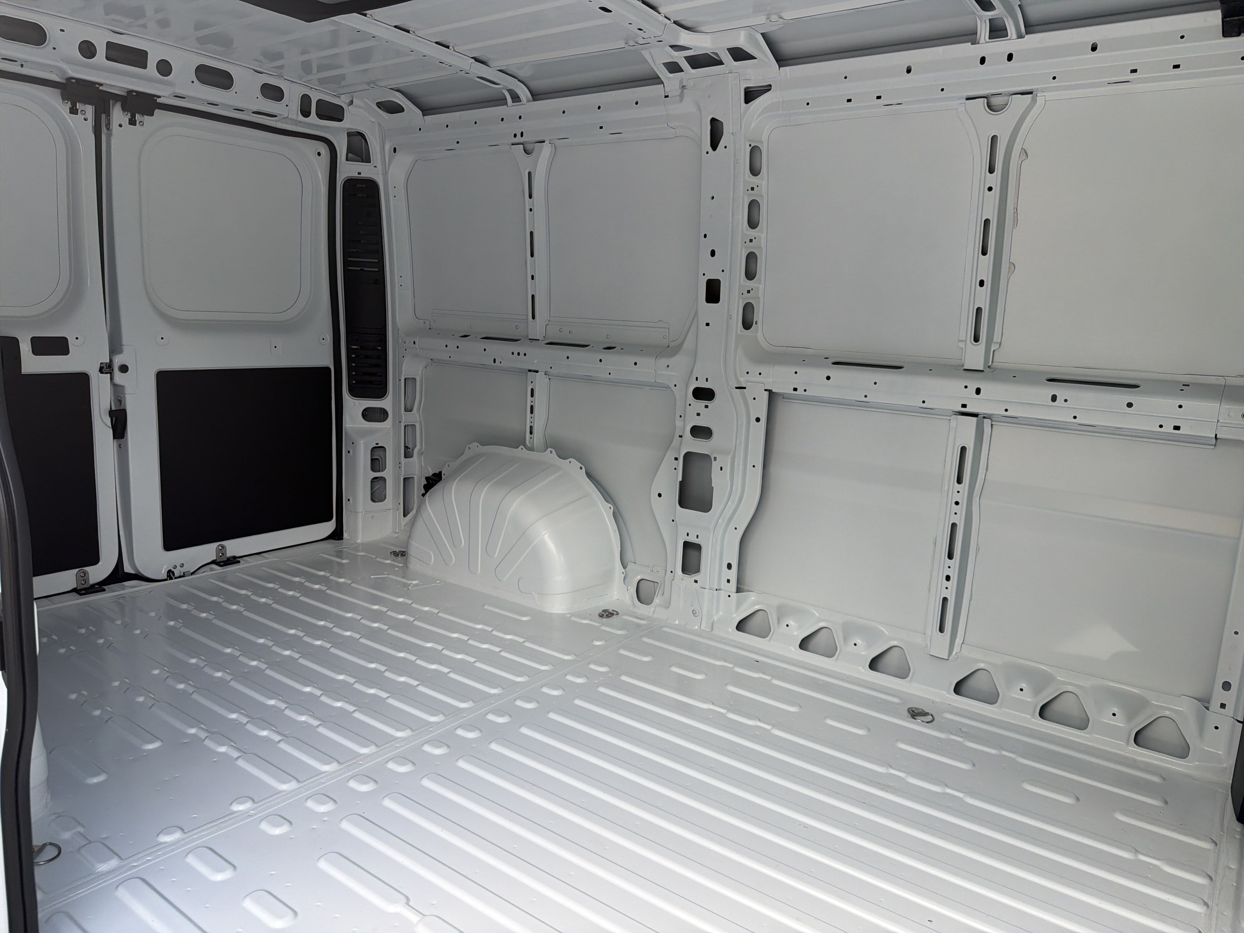 New 2026 RAM ProMaster 1500 w/ Convenience Group FWD image 18