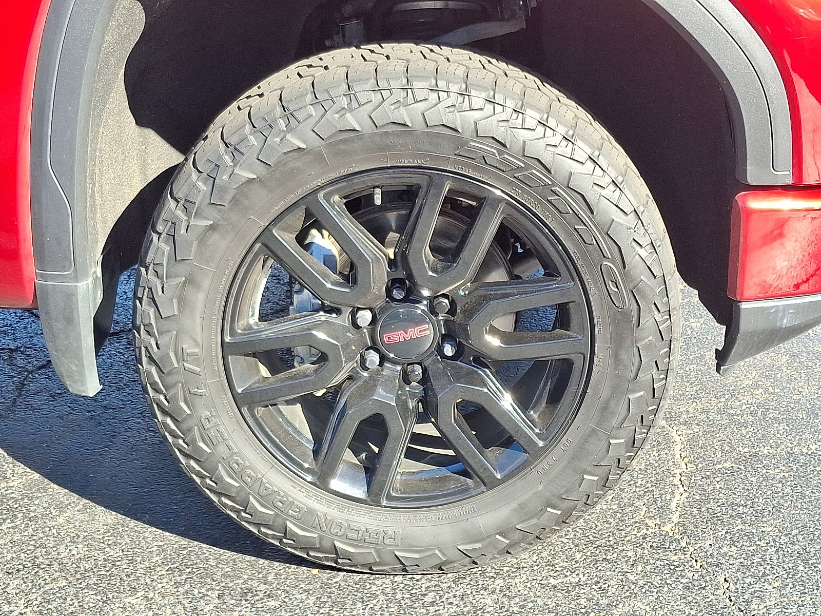 Used 2022 GMC Sierra 1500 Elevation image 8