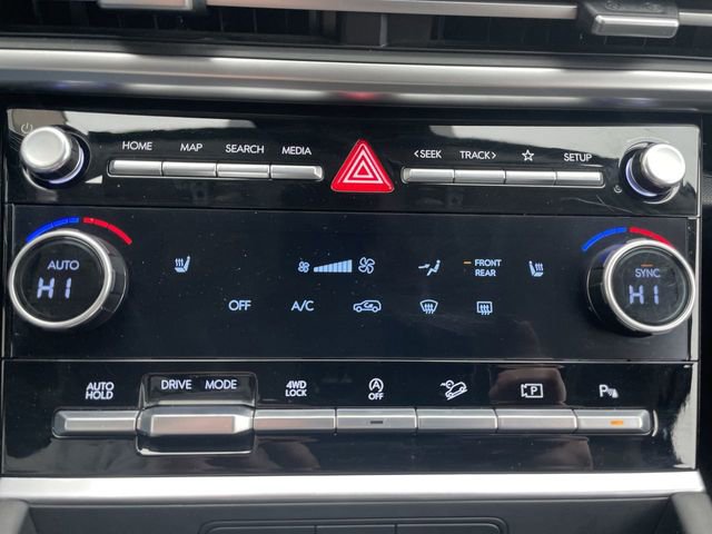 Used 2025 Hyundai Santa Fe SEL image 18