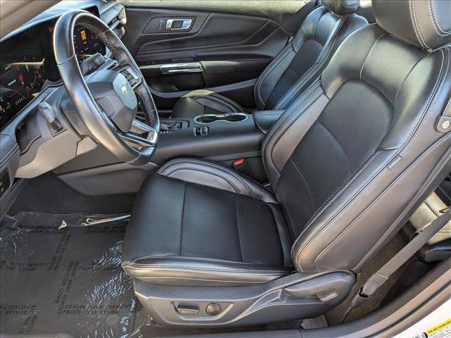 Used 2025 Ford Mustang Premium RWD image 15