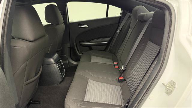 Used 2023 Dodge Charger SXT RWD image 17