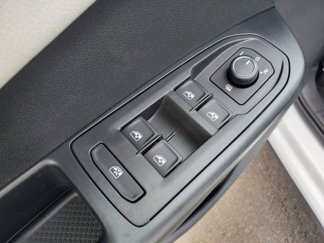 New 2025 Volkswagen Taos S image 13