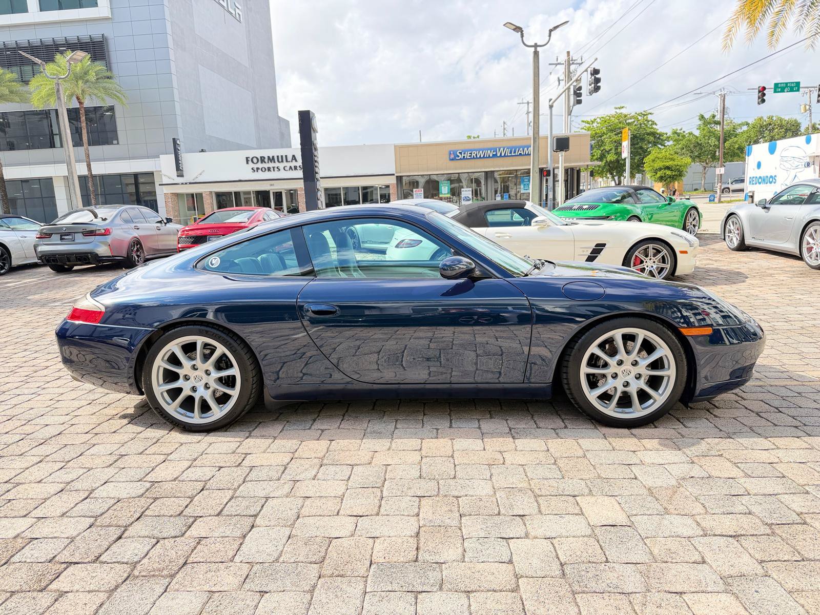 Used 2000 Porsche 911 Carrera RWD image 10