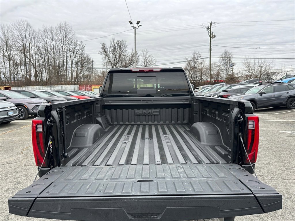 Used 2025 GMC Sierra 2500 Denali image 22