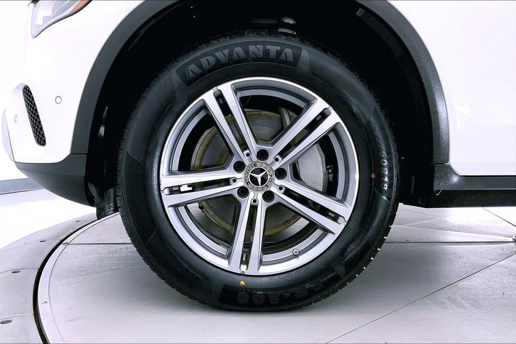 Used 2021 Mercedes-Benz GLC 300 4MATIC image 8