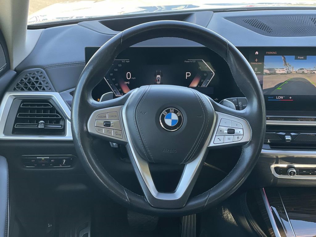 Used 2023 BMW X7 xDrive40i w/ Premium Package AWD/4WD image 7