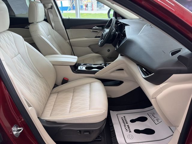 Used 2023 Buick Envision Avenir AWD/4WD image 13