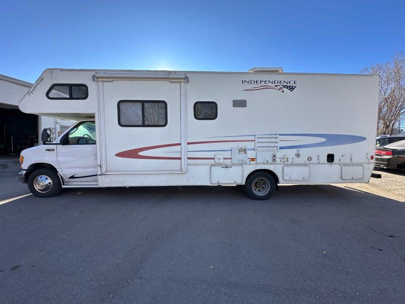 Used 2003 Ford E-450 and Econoline 450 RWD image 4