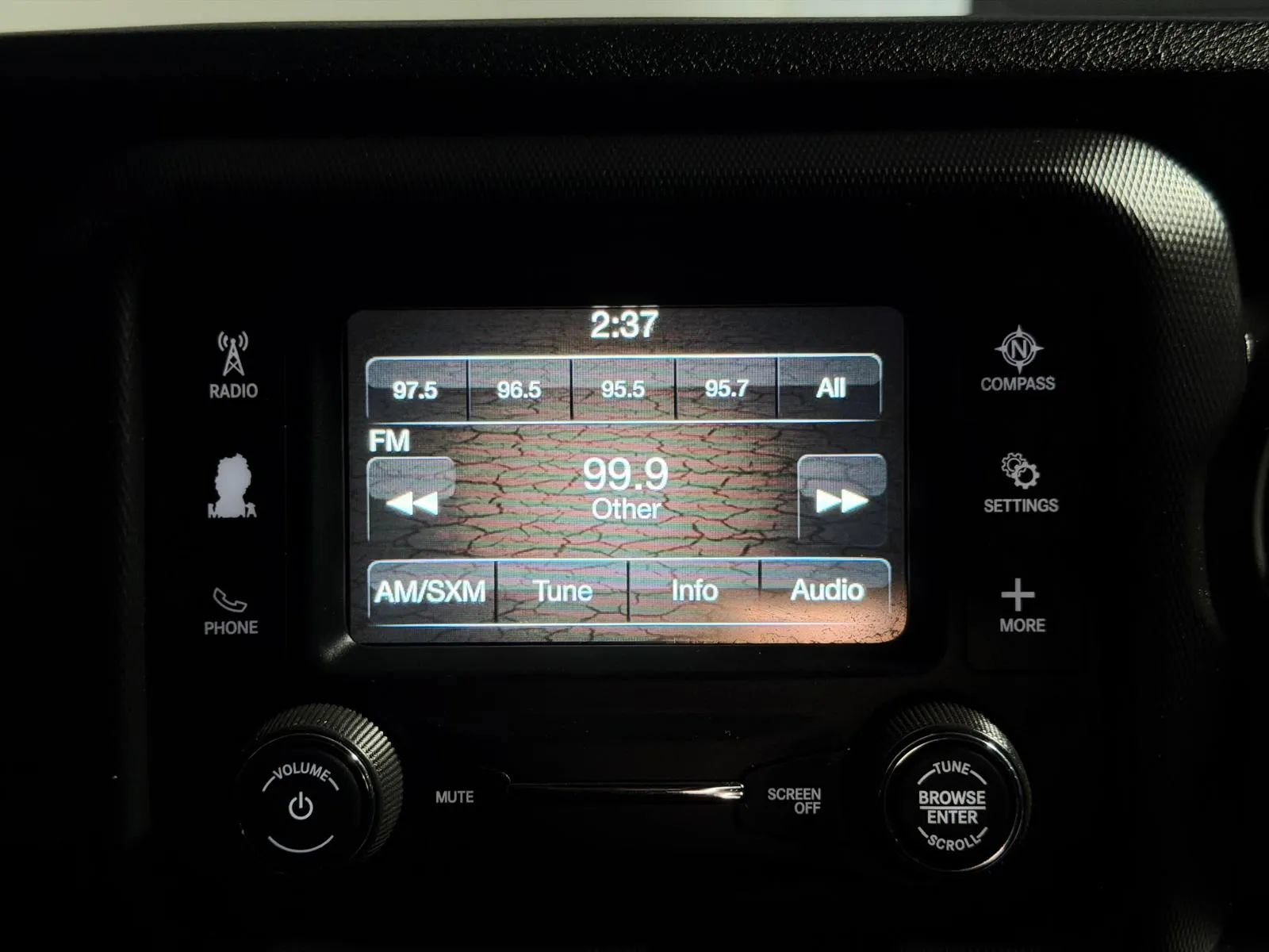 Used 2018 Jeep Wrangler Unlimited Sport S AWD/4WD image 36