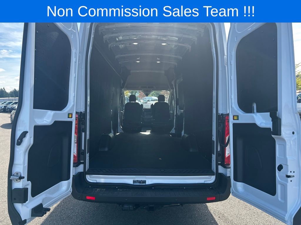 New 2025 Ford Transit 250 148 High Roof Extended image 30